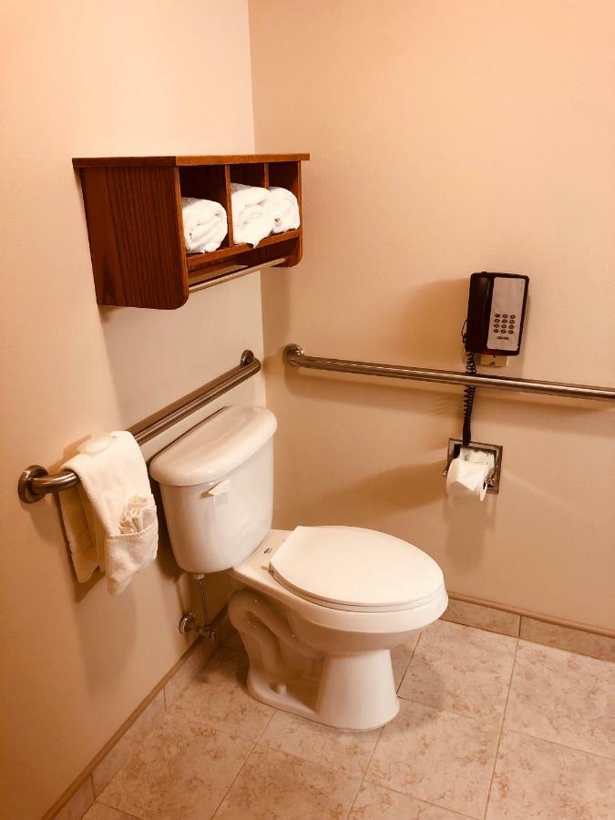 Shenandoah Inn & Suites מראה חיצוני תמונה