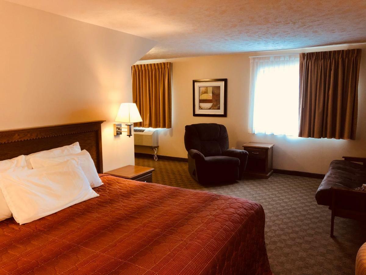 Shenandoah Inn & Suites מראה חיצוני תמונה