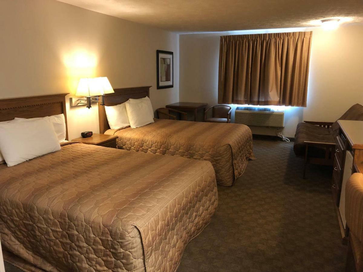 Shenandoah Inn & Suites מראה חיצוני תמונה